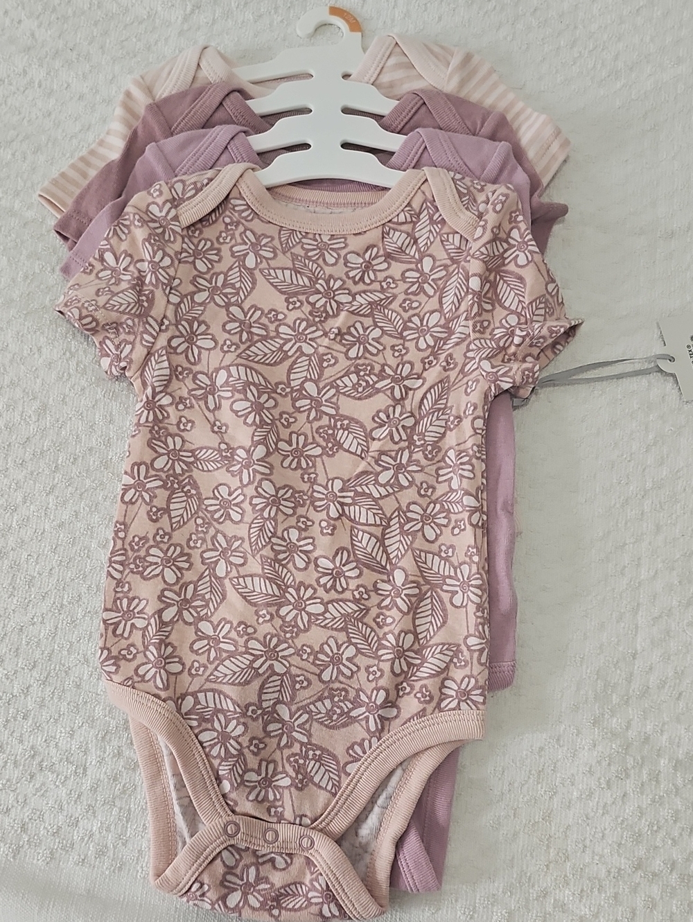 Cat & Jack Pink Floral Short-Sleeve Baby Bodysuit Set